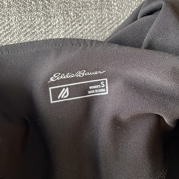Eddie Bauer Cropped High Rise Legging Size Small - Picture 10 of 12